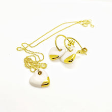 Carica l'immagine nel visualizzatore di Gallery, Queen Necklace