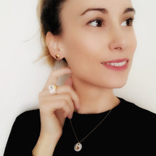 Carica l'immagine nel visualizzatore di Gallery, Secret