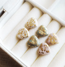 Carica l'immagine nel visualizzatore di Gallery, Cleopatra cuore