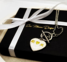 Carica l'immagine nel visualizzatore di Gallery, Favola