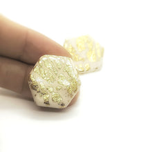 Carica l'immagine nel visualizzatore di Gallery, Cleopatra Exagon