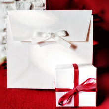 Carica l'immagine nel visualizzatore di Gallery, Confezione Regalo