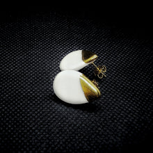 Carica l'immagine nel visualizzatore di Gallery, Lilian