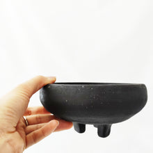 Carica l&#39;immagine nel visualizzatore di Gallery, Little Bowl
